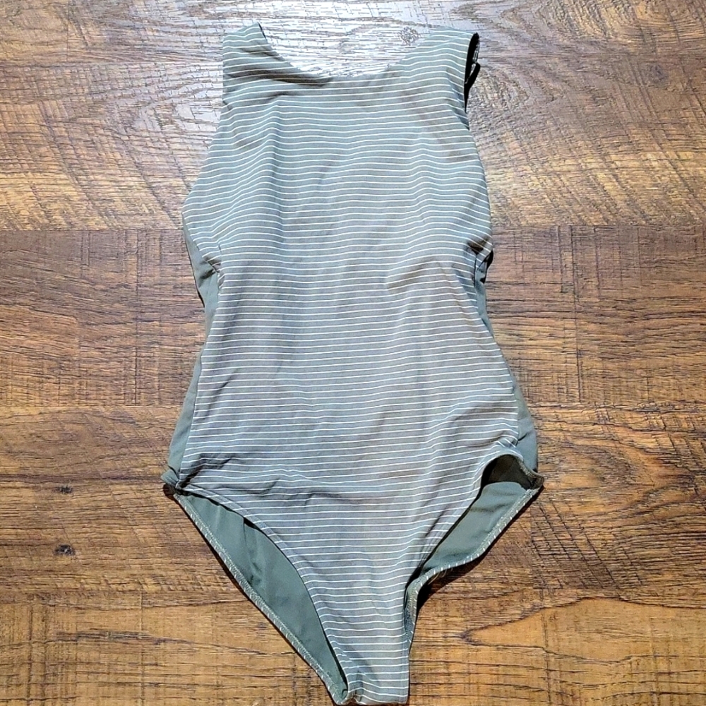 Carve Designs Women's Sage and White Striped Cross Back One Piece Swimsuit Med